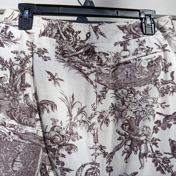 🦊Brown and White Rococo themed Animal Pencil Skirt With Pockets! - Picture 6 of 6